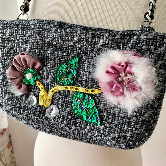 Purse - Picture 2 of 6